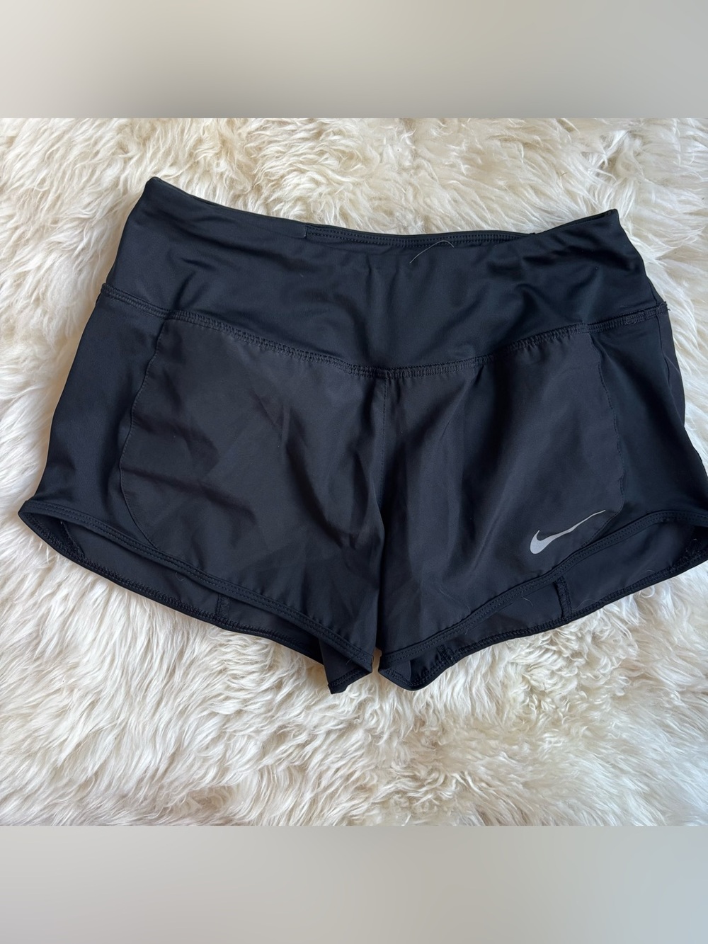 Nike Dri-FIT Tempo Running Shorts – Women’s XS – Black – Built-In Brief